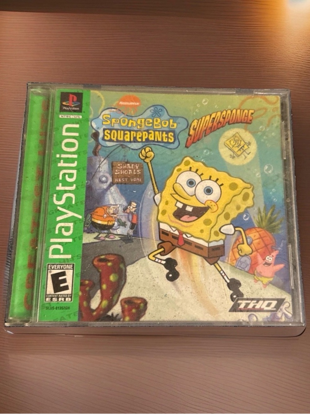 HQ SpongeBob SquarePants SuperSponge Video Game - Green, Yellow